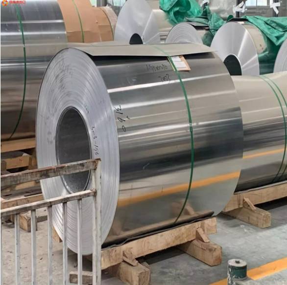 How much does a roll of aluminum coil weight?